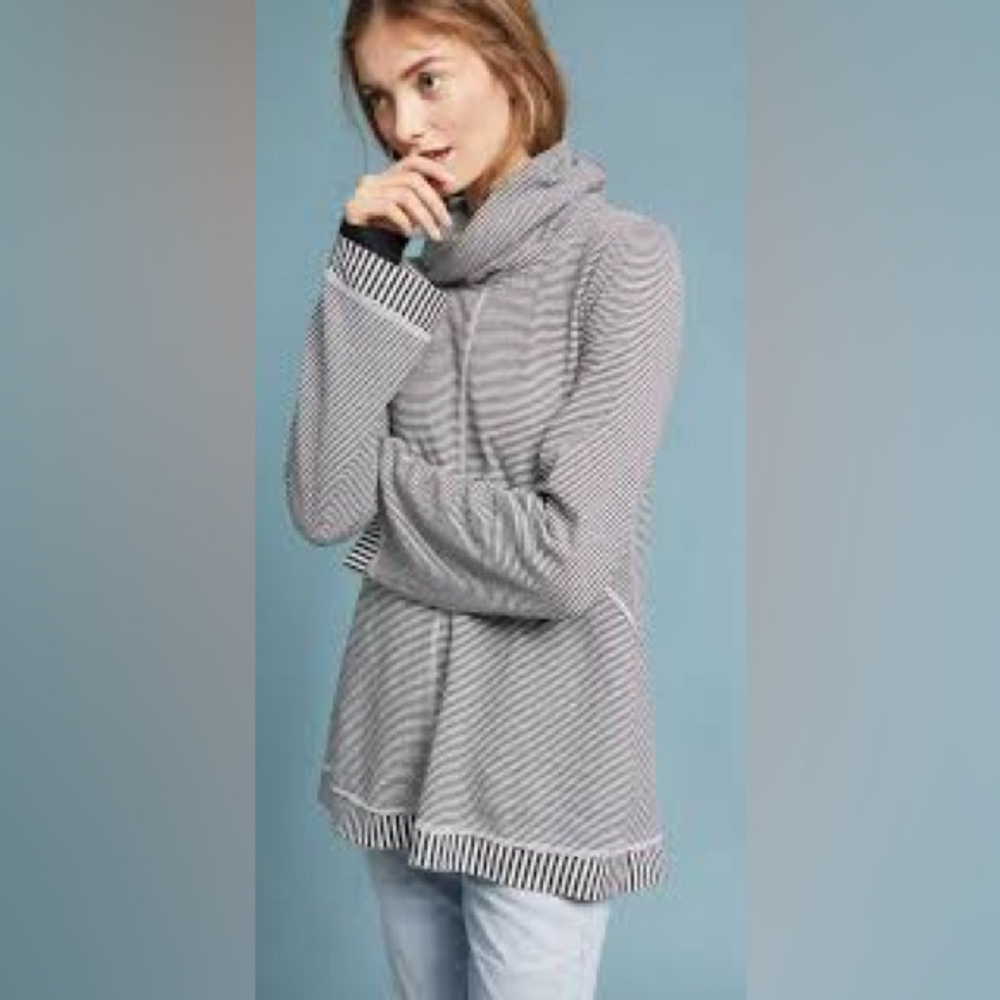 Sz S Maeve lightweight striped long sleeve long length turtleneck top